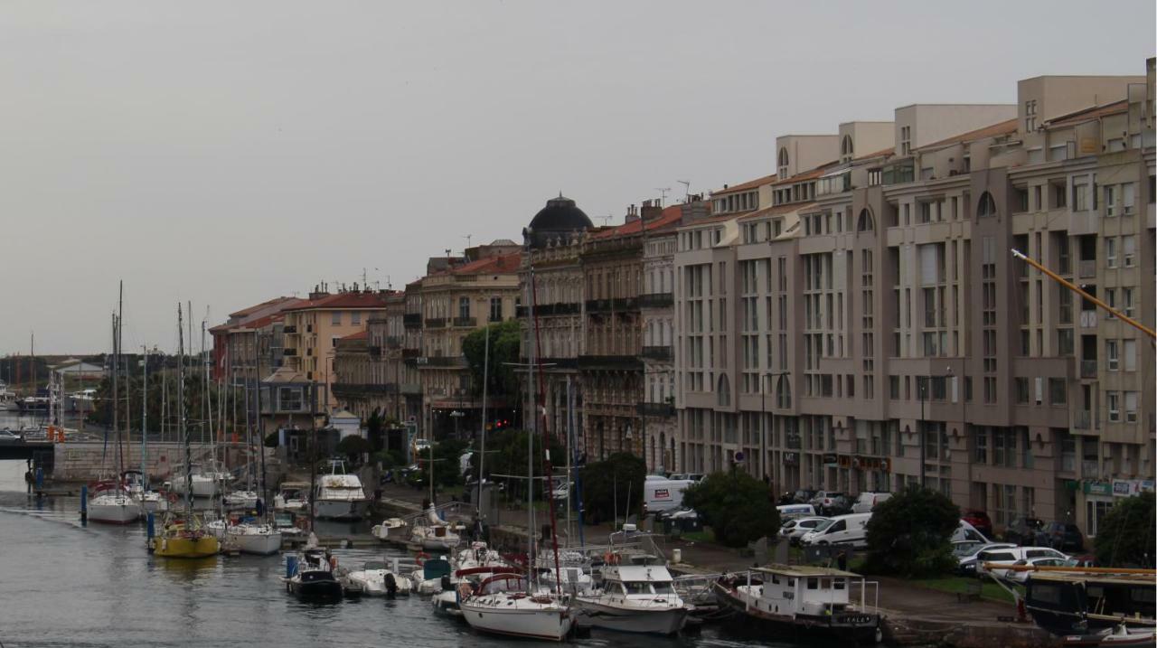 Apartmán T3 Avec Terrasse Avec Vue Exceptionnelle Sur Les Quais De Sète Exteriér fotografie